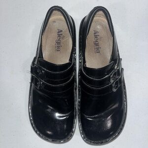 Women’s Alegria black and silver loafers oxfords